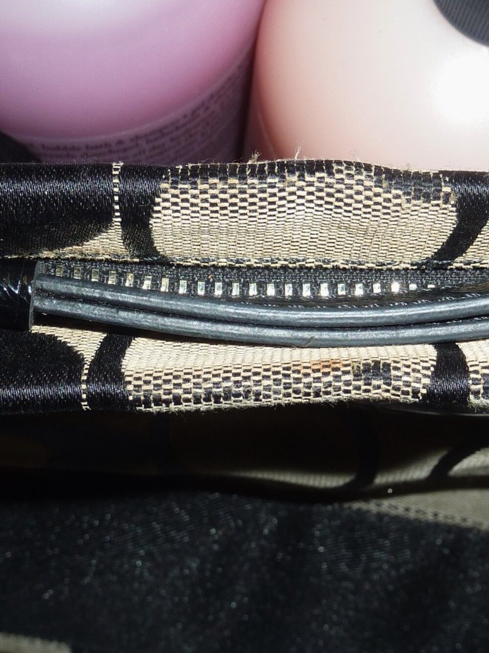 Coach Crossbody Purse Good Condition See All Pictures - Picture 7 of 8